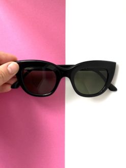 image of a pair of Uma Sunglasses Cat Eye with Black frame