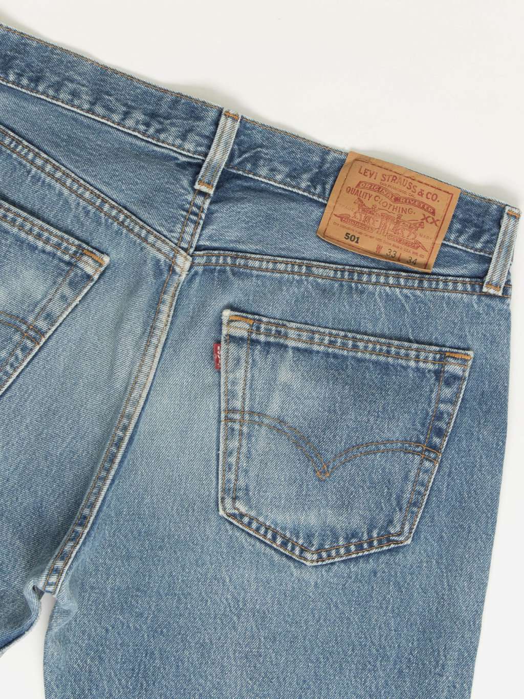 Vintage Levis 501 jeans 32 x 32 blue stonewash USA made 90s